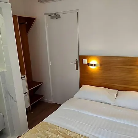 Hotel Dupleix 2*