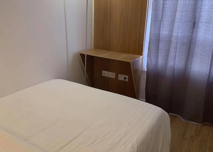 Szálloda Dupleix 2*